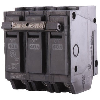 Breaker Eléctrico 40 Amperios De 3 Polos, 120/240 V. General Electric (GE) - Image 2