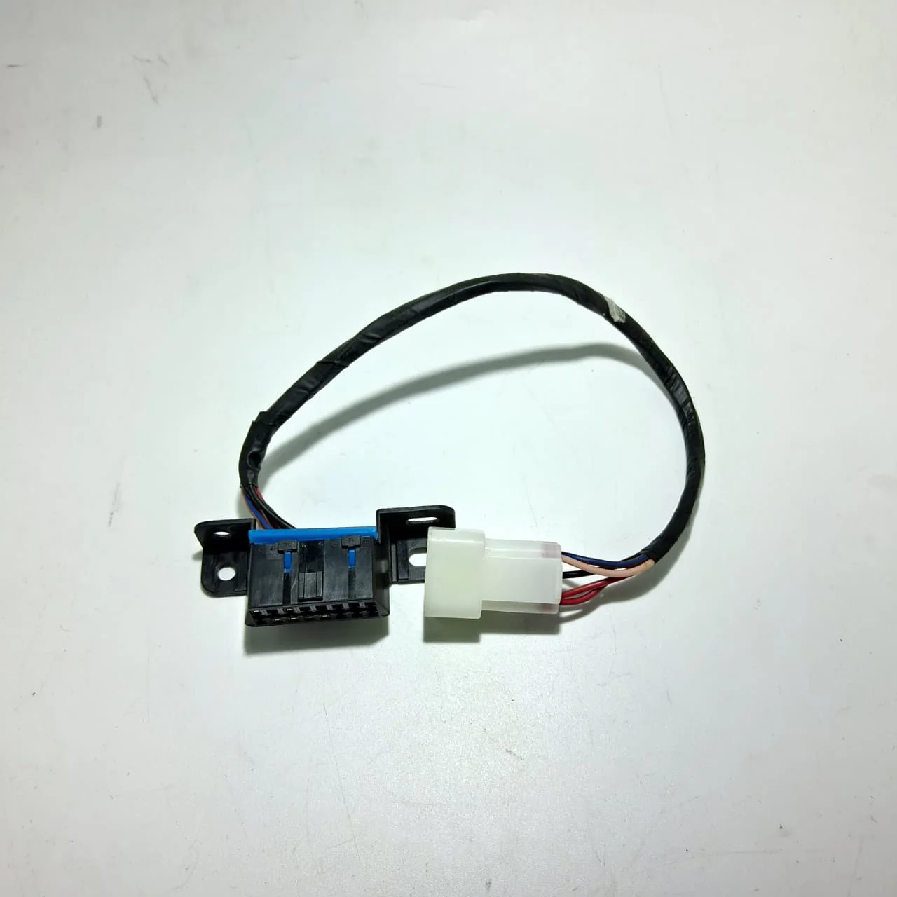 Cable De Conexión A La Computadora (TRK251, LEONCINO250, TNT135, 302S, LEONCINO500, TRK502X, 752S)