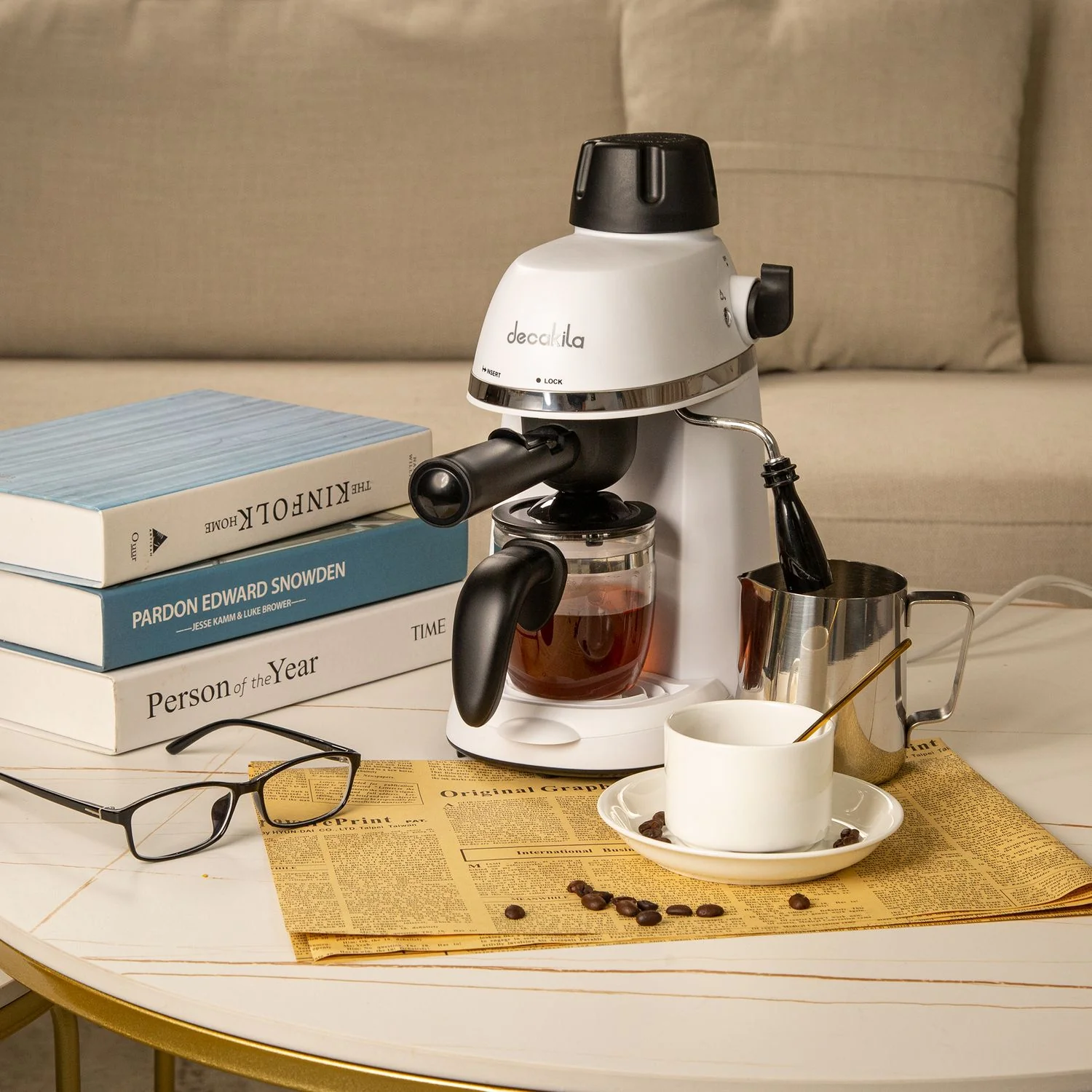 Cafetera De 0.24Lts ( 4 Tazas Espresso) 800W. Presión 3.5 Bars - Image 3