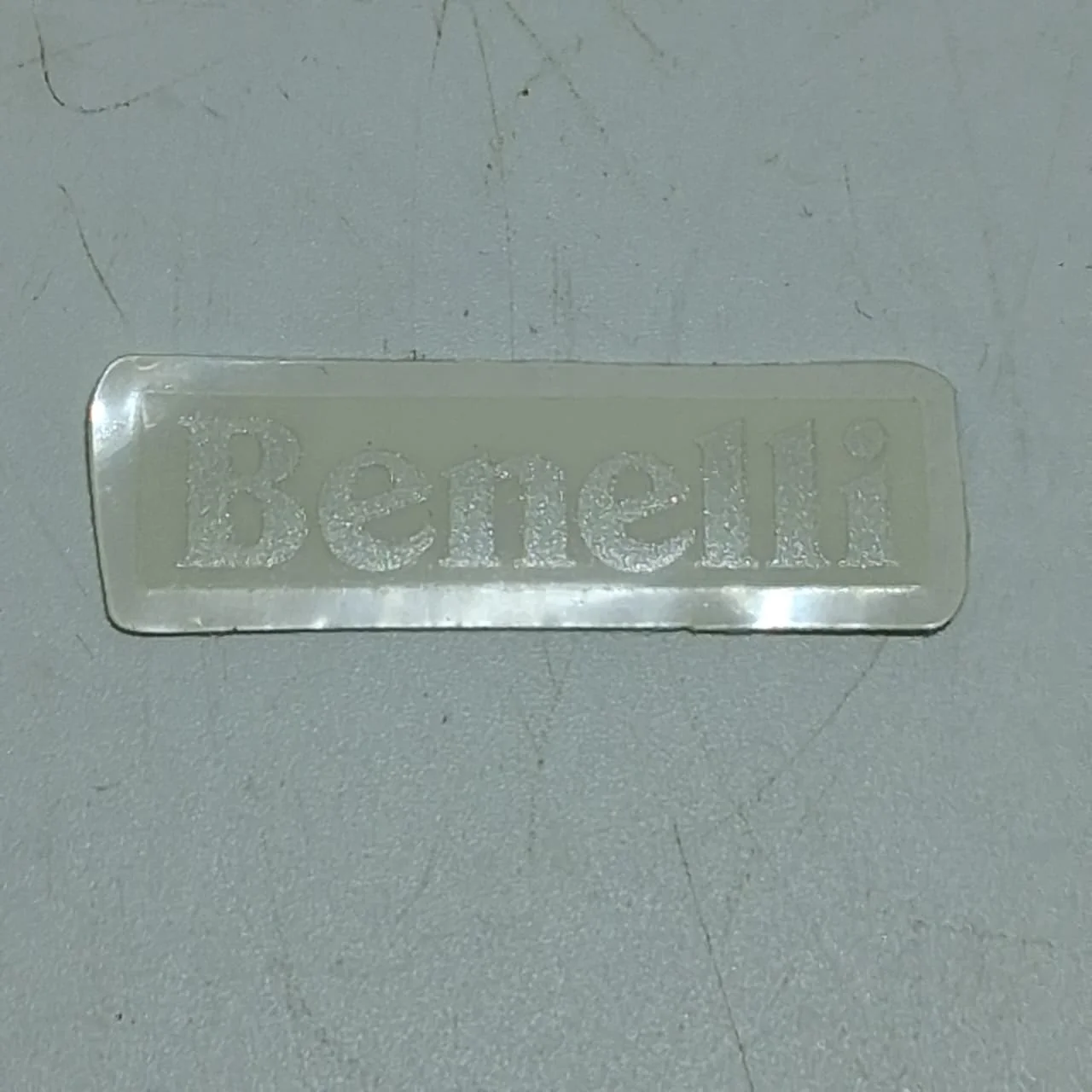 Calcomania Benelli I Del Covertor Lateral Del Tanque (TNT150)