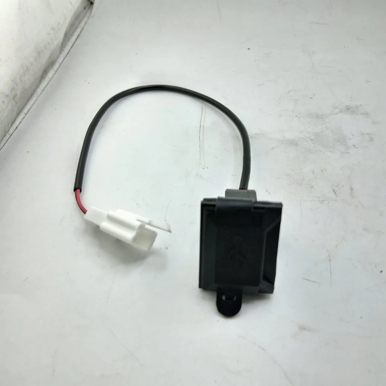 Conector USB (MINNIX150) USB