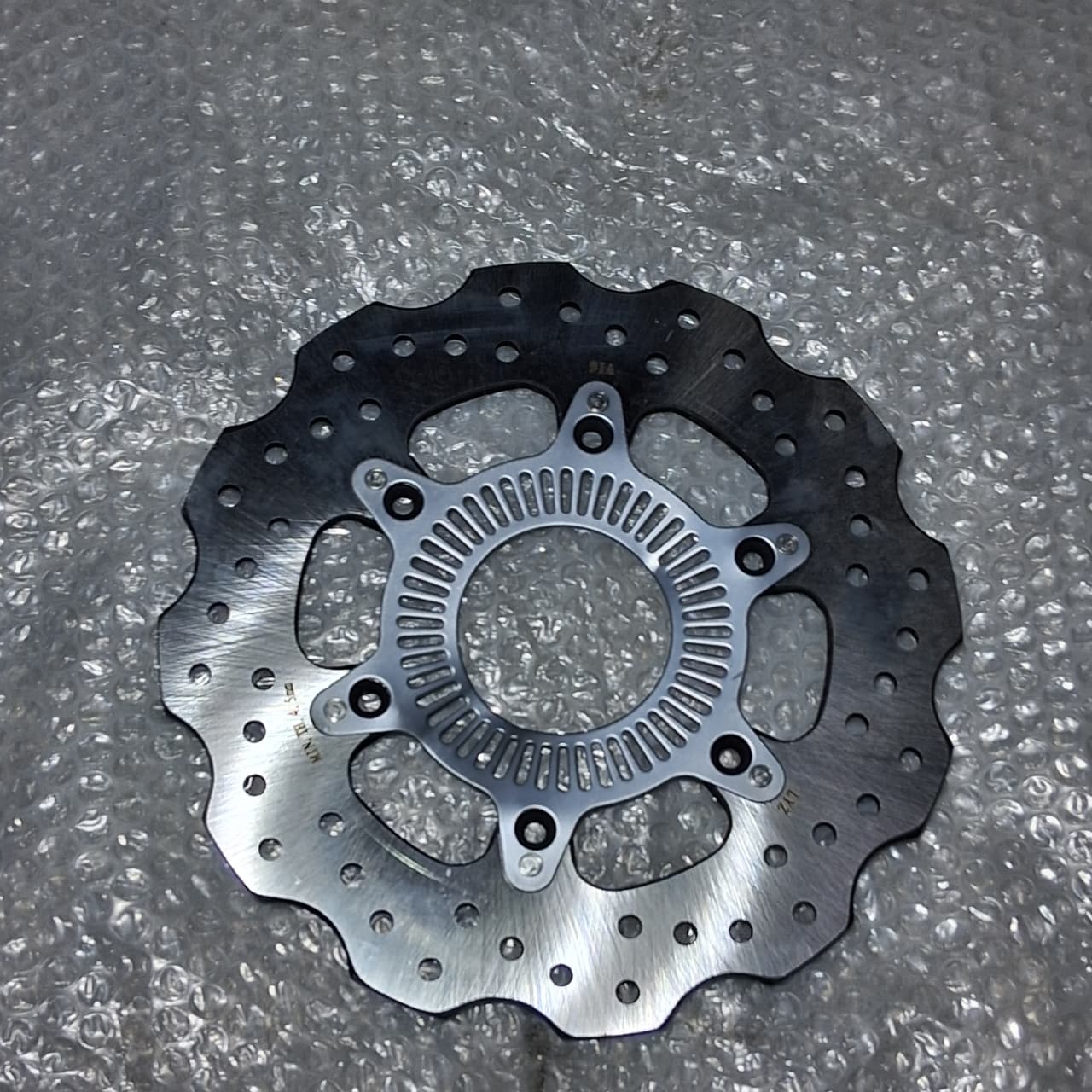 Disco De Freno Trasero (TRK251 / LEONCINO250 / 302S)