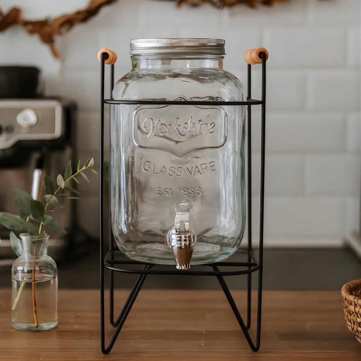 Dispensador De Bebidas De Vidrio 8L Con Grifo Metálico Antigoteo. Incluye Soporte De Hierro. Ideal Para Jugos.