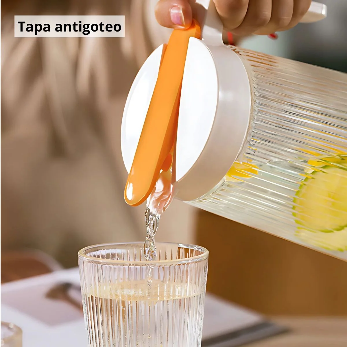 Jarra De Vidrio 1.4 L Con Tapa Antigoteo Y 4 Vasos De Vidrio (260 Ml). - Image 2