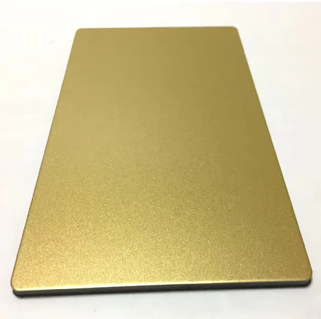 Lámina Alucobond ACM 4Mm PVDF 1.22X2.44M (4X8pies) Panel Revestimiento Exterior De Alta Calidad Color Dorado B018 Aluminio Compuesto - Image 2
