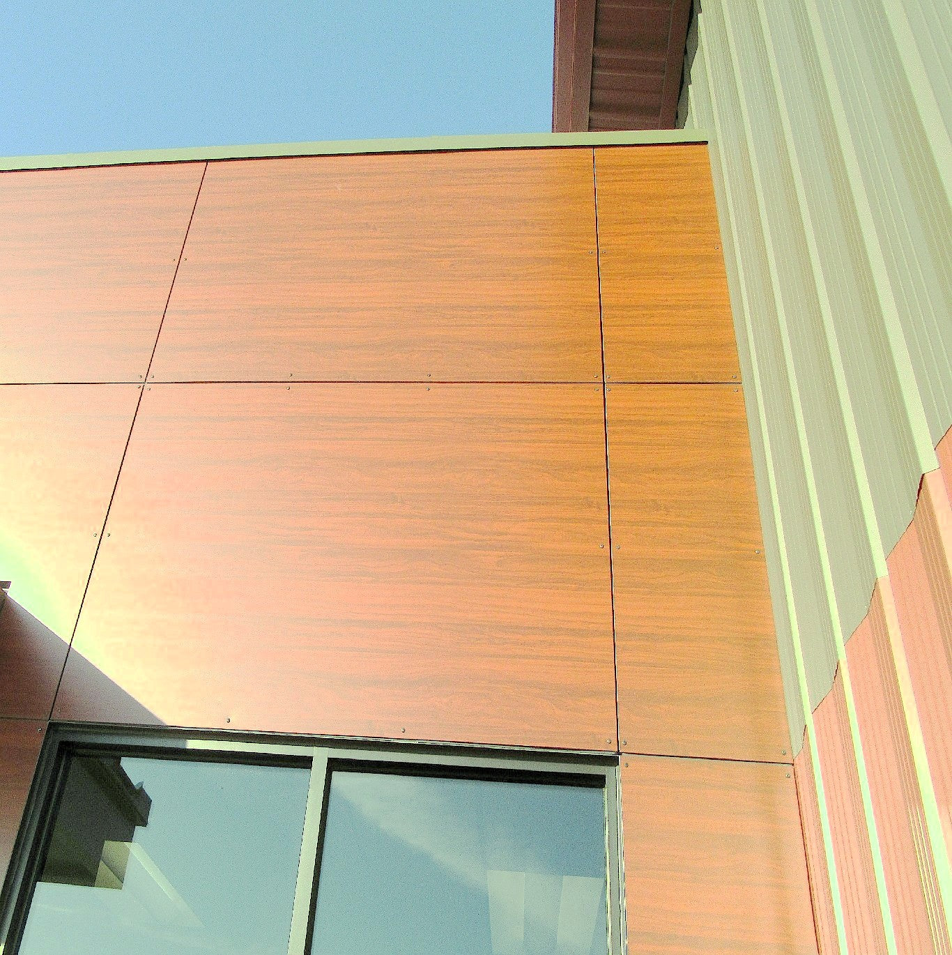 Lámina Alucobond ACM 4Mm PVDF 1.22X2.44M (4X8pies) Panel Revestimiento Exterior De Alta Calidad Color Madera Sequoia B084 Aluminio Compuesto - Image 2