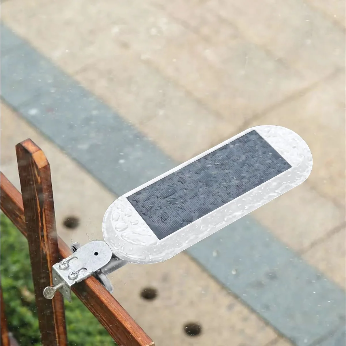 Lampara Solar Para Exteriores. Luz LED Cálida Amarilla. Panel Solar Integrado Con Sensor De Movimiento Hasta 10 Mts De Distancia Color Blanco - Image 2
