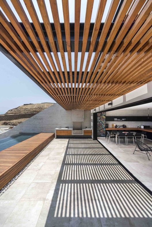 Pergola WPC Tubo Cuadrado 4" Grande Acabado Madera Cedro Exteriores 100X100x2900mm - Image 4