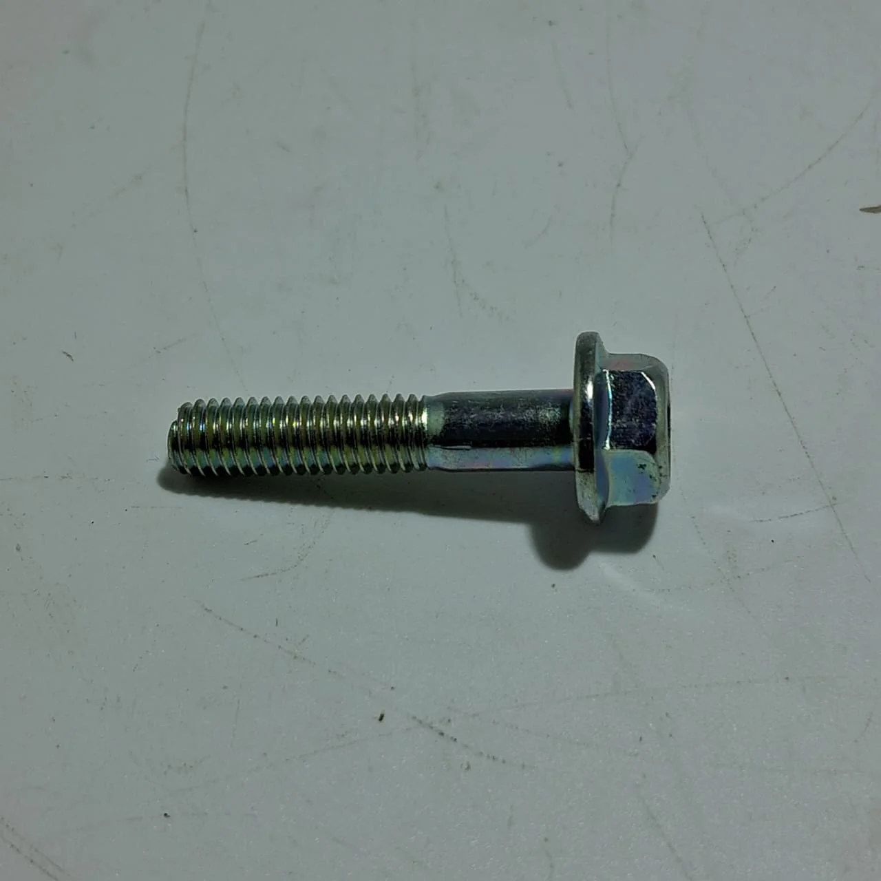 Perno M6x30 (ZAFFERANO250)