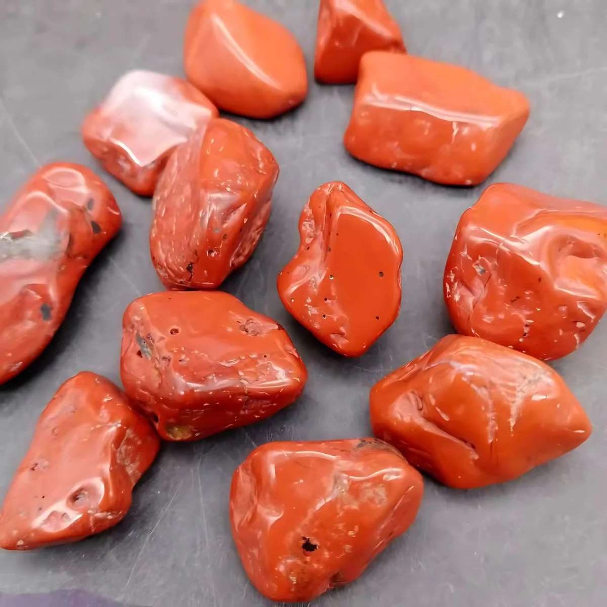 Piedras Decorativas Jaspe Rojo Para Jardín, Macetas, Decoración. (500 Gramos). 15-20Mm