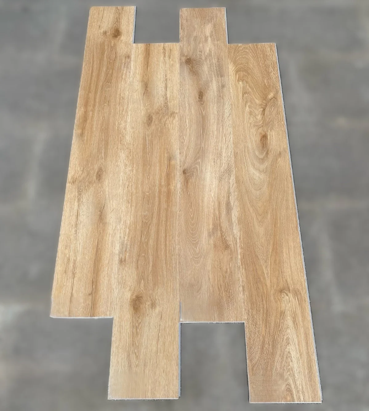 Piso SPC Madera Golden Oak 1220 X 180 X 5.5 Mm Con IXPE 10 Pc. Pack 2.2 M2 - Image 2