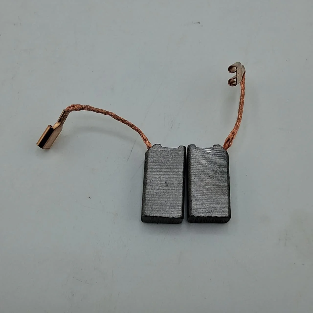 Repuestos De Demoledor SDS HEX 1300W UWDB1D45 - Image 7