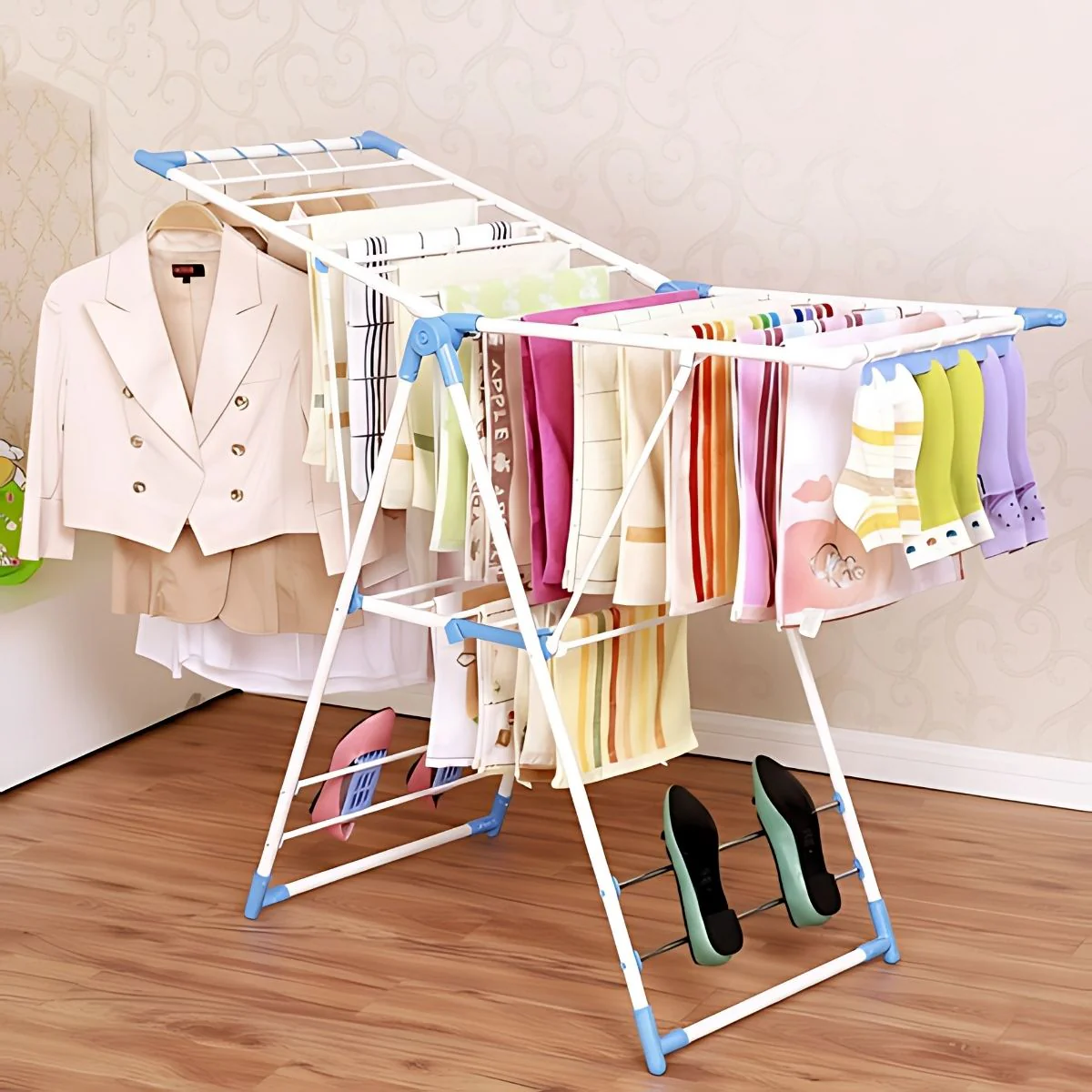 Tendedero De Ropa Plegable Portátil. Rack Para Ropa Para Interiores Y Exteriores. 133 X 95.5 X 58 Cm