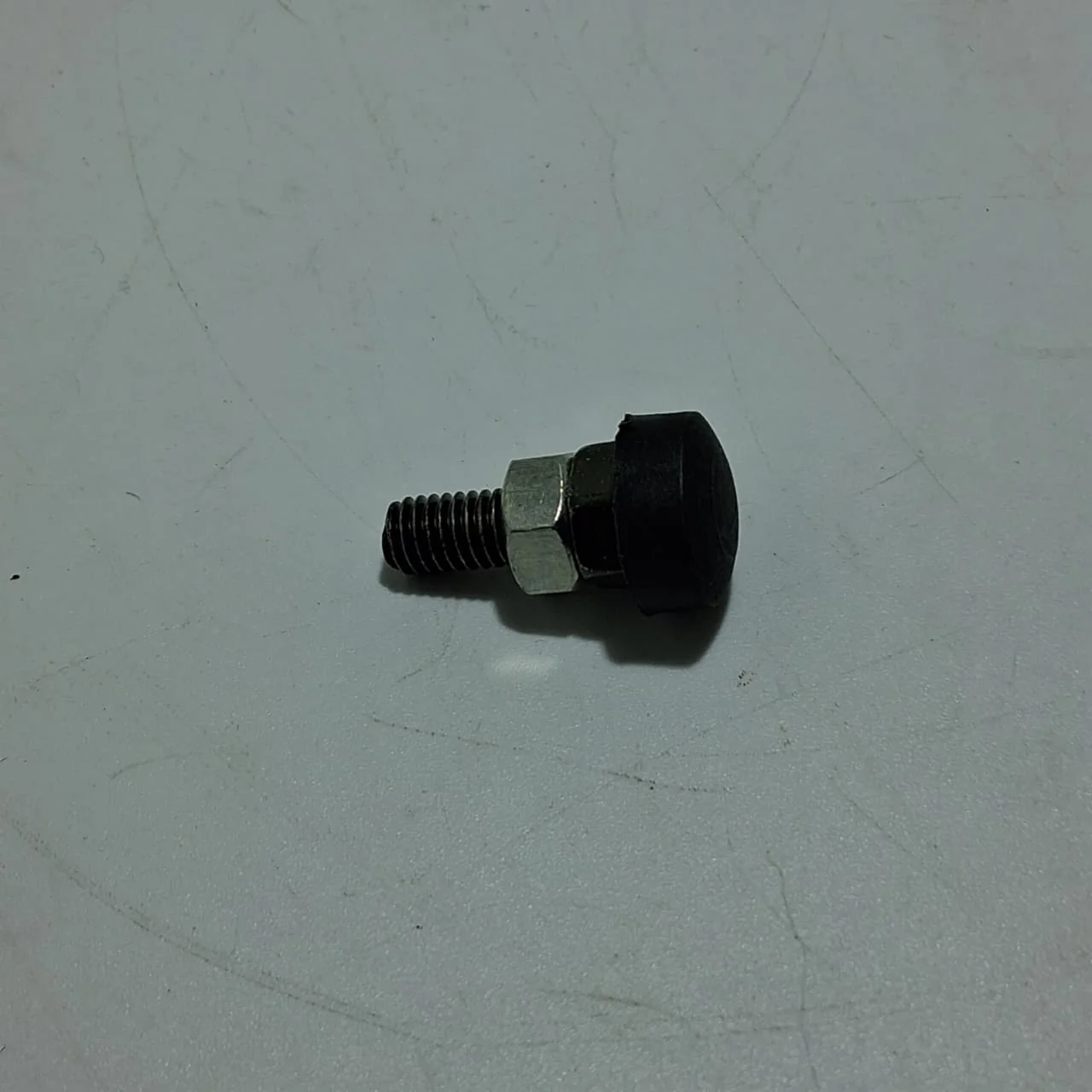 Tornillo - Tuerca M6x18 (RKG150) (CODIGO ANTERIOR MO-REP-40780J670000)